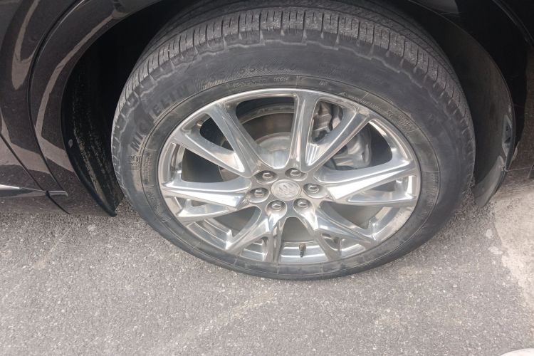 别克 昂科旗 2022款 652T 四驱尊享旗舰型 7座车身外观10