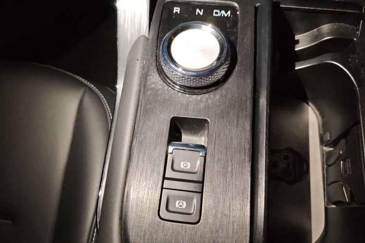 哈弗H6 2022款  第三代 1.5T 自动两驱Supreme+中控内饰18