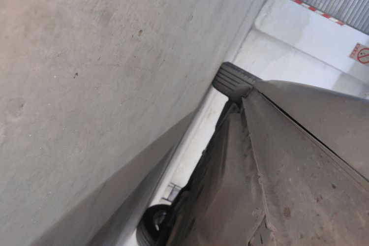 英菲尼迪QX50 2020款 改款 2.0T 四驱菁英版局部细节9001