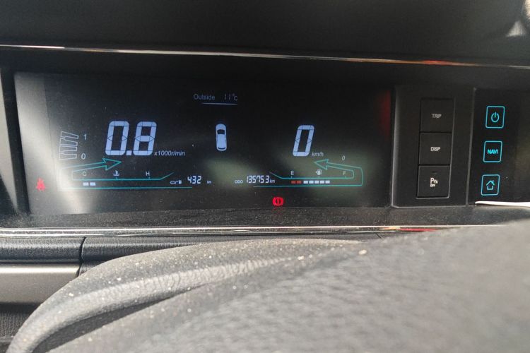 长安凯程 长安欧尚A600 2016款 1.5L 手动豪华型7座中控内饰15