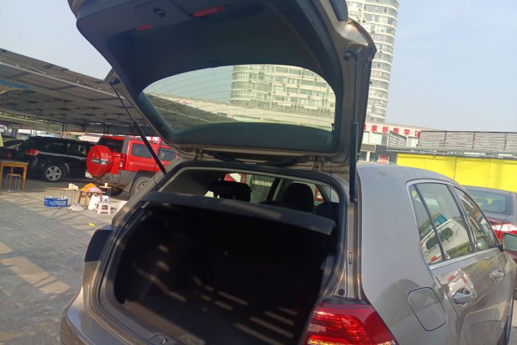 大众 高尔夫 2016款 1.6L 自动舒适型局部细节23