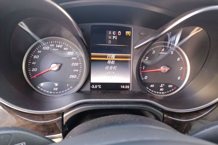 奔驰V级 2018款 V 260 L 尊贵加长版 国VI中控内饰14