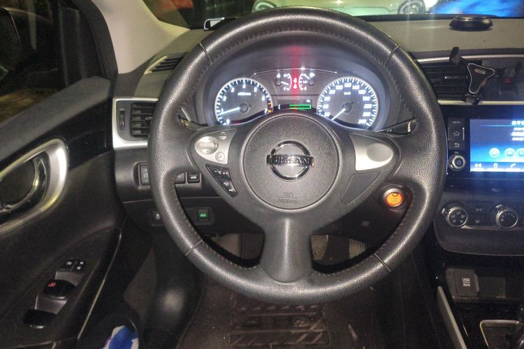 日产 轩逸 2018款 1.6XV CVT尊享版局部细节13