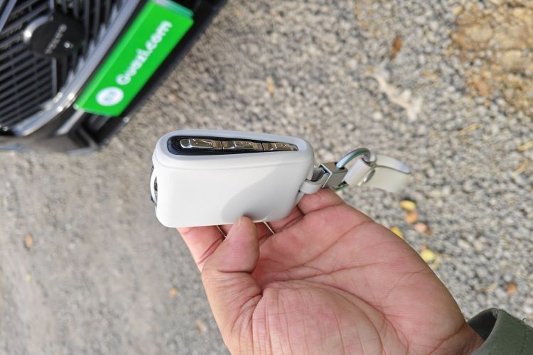 沃尔沃XC60新能源 2026款 插电式混动 长续航四驱智远极夜黑版中控内饰11