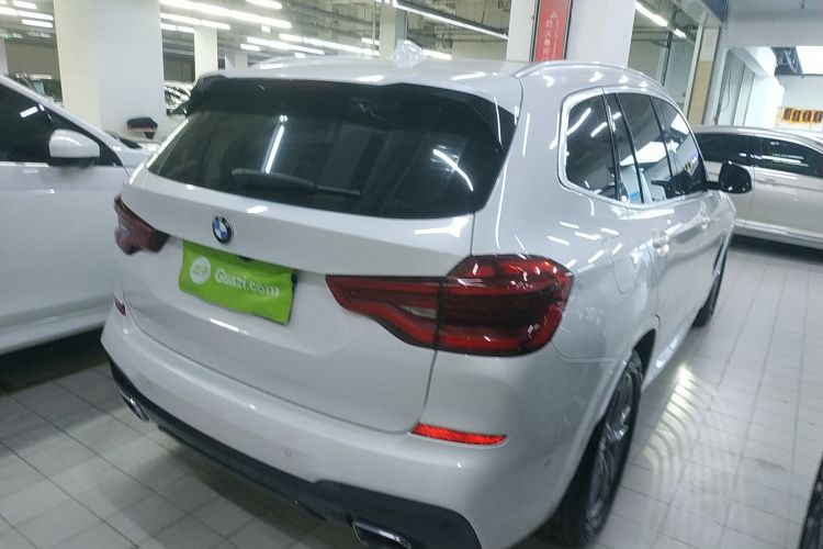 宝马X3 2021款 改款 xDrive28i M运动套装车身外观7