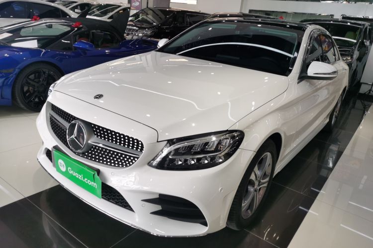 奔驰C级 2021款 C 260 L 运动版车身外观1