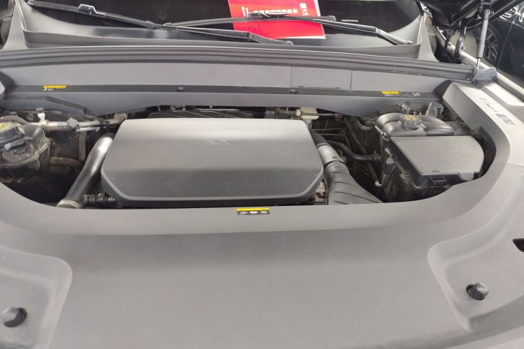 理想汽车 理想L9 2022款 Max机舱底盘24