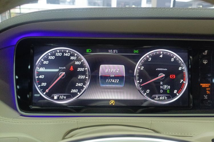 奔驰S级 2016款 S 320 L 商务型局部细节14