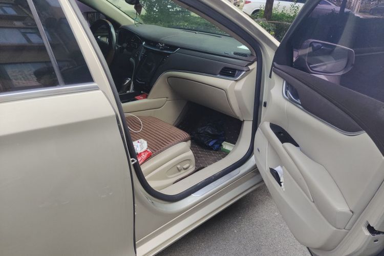 凯迪拉克XTS 2016款 28T 技术型局部细节9005