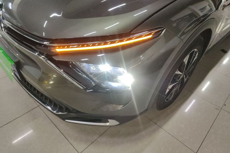 雪铁龙 凡尔赛C5 X 2023款 1.6T 享不凡局部细节36