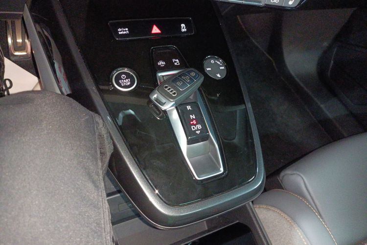 奥迪Q4 e-tron 2024款 40 e-tron 创境版局部细节18