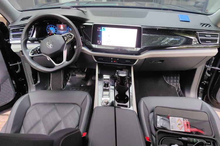 大众 途昂 2024款 530 V6 四驱龙祥版中控内饰7002