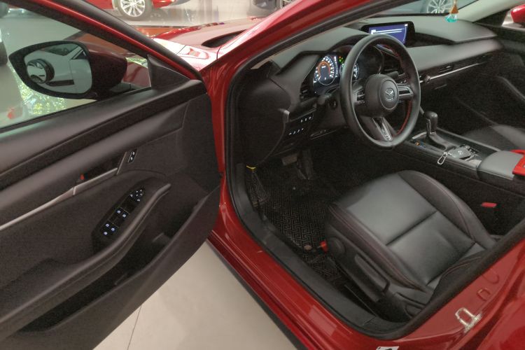 马自达3 昂克赛拉 2022款 2.0L 自动质擎版中控内饰20