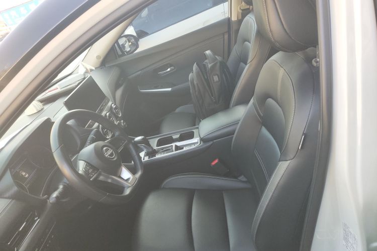 日产 轩逸 2023款 1.6L CVT悦享版中控内饰19