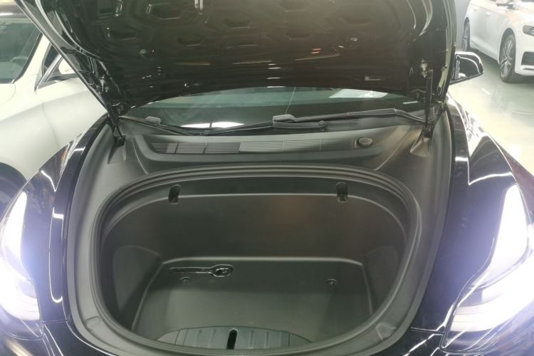 特斯拉 Model 3 2020款 标准续航后驱升级版局部细节24