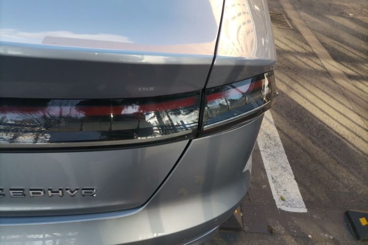 林肯Z 2022款 i享 尊耀版车身外观9