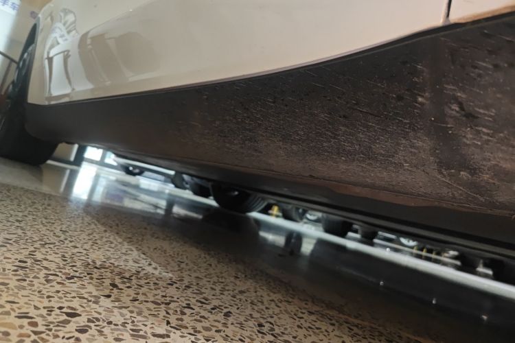 特斯拉 Model Y 2021款 长续航全轮驱动版局部细节9001