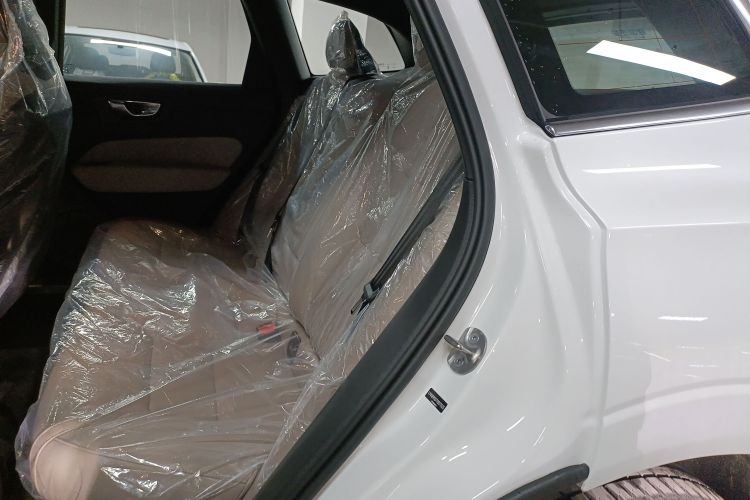 沃尔沃XC60 2026款 B5 四驱智逸豪华版中控内饰21