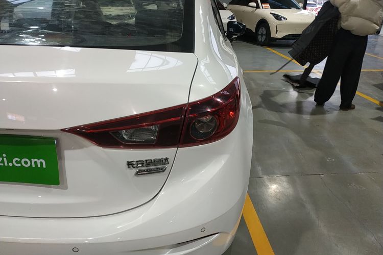 马自达3 昂克赛拉 2017款 三厢 1.5L 手动舒适型 国V车身外观9