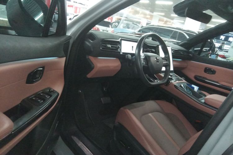 蔚来EC6 2022款 75kWh 运动版中控内饰7003