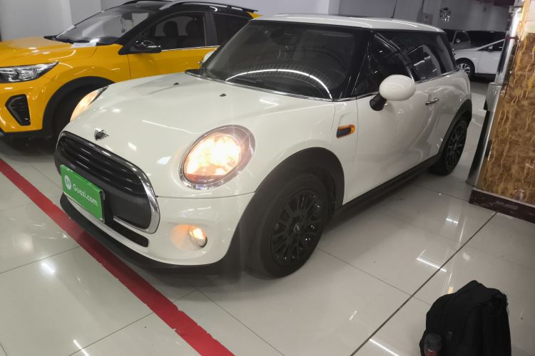 MINI 2018款 1.5T ONE PLUS车身外观4