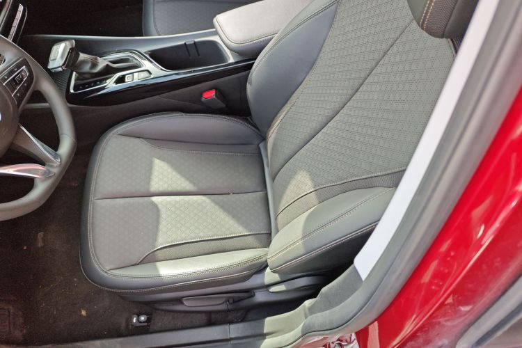 别克 威朗 2023款 Pro 乐享版中控内饰19