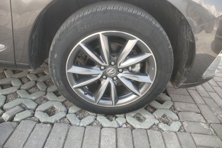 讴歌RDX 2019款 2.0T 悦享版 国VI车身外观10