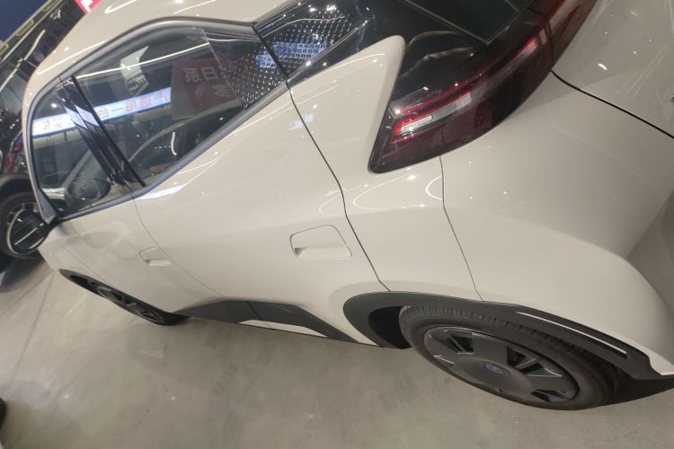 比亚迪 海鸥 2025款 305km 活力版车身外观4