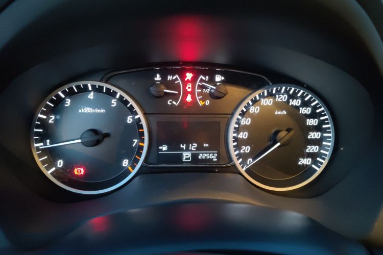 日产 轩逸 2021款 经典 1.6XL CVT豪华版中控内饰14