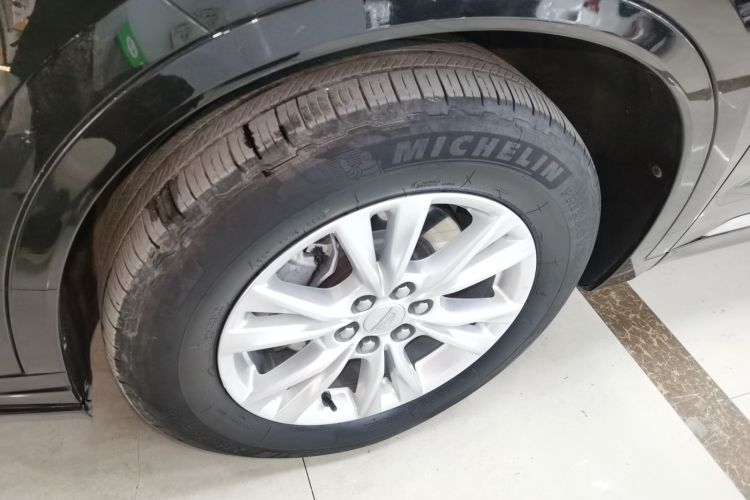 凯迪拉克XT6 2021款 2.0T 六座四驱风尚型车身外观6007