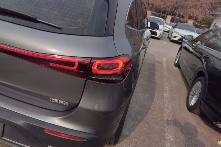 奔驰EQA 2022款 EQA 260车身外观6006