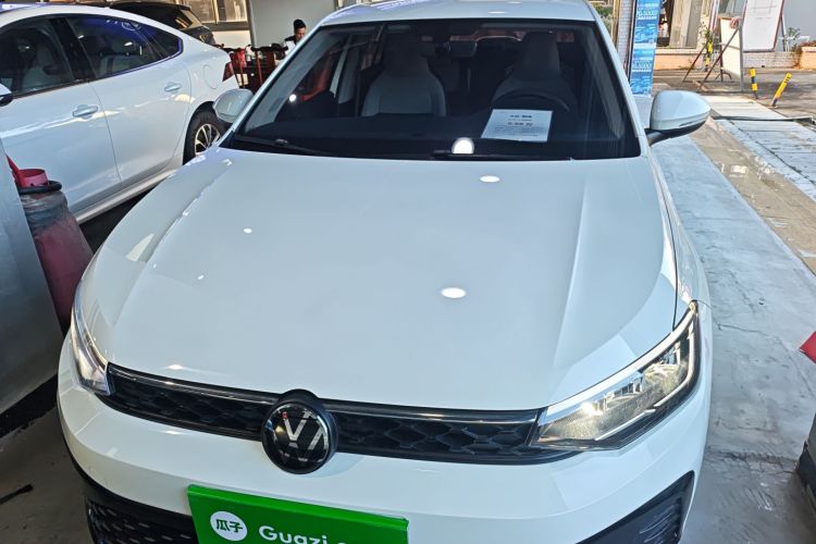 大众 朗逸 2023款 新锐 1.5L 自动新逸版车身外观2