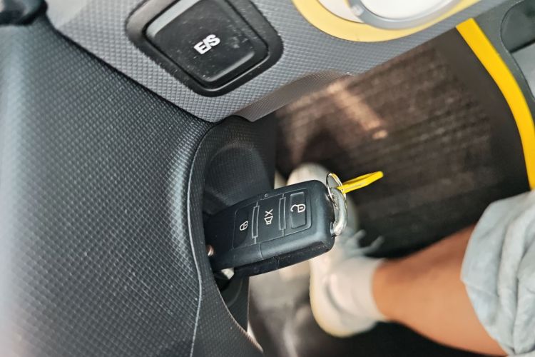 五菱汽车 宏光MINIEV 2022款 马卡龙臻享款 三元锂中控内饰11