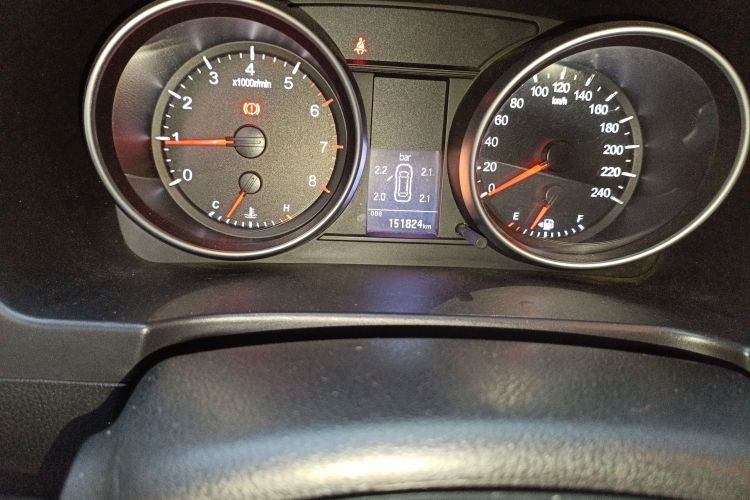 哈弗H6 2015款 升级版 1.5T 手动两驱精英型中控内饰15