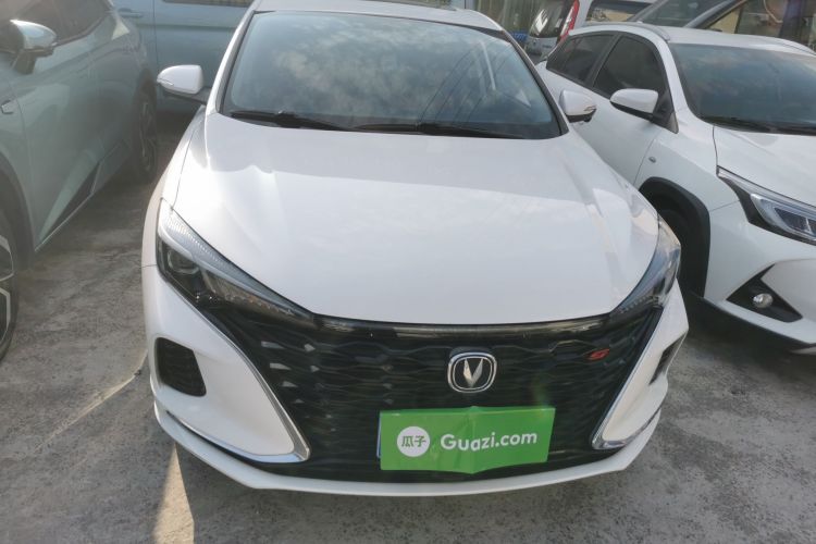 长安 逸动 2021款 PLUS 蓝鲸NE 1.4T GDI DCT尊贵型车身外观2