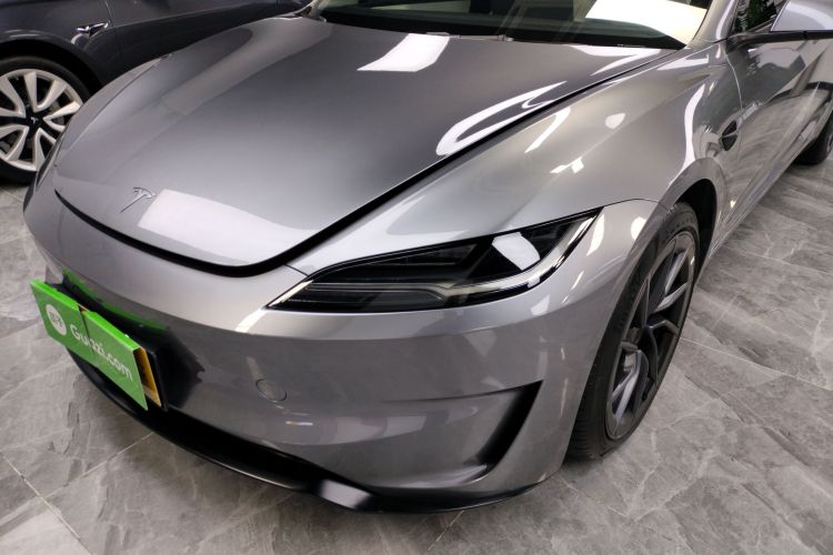 特斯拉 Model 3 2024款 高性能全轮驱动版局部细节36