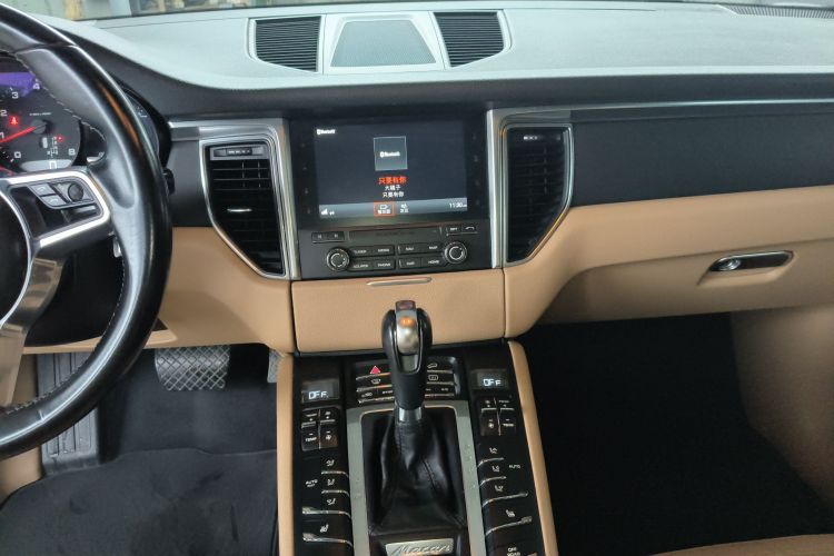 保时捷 2017款  Macan 2.0T局部细节16