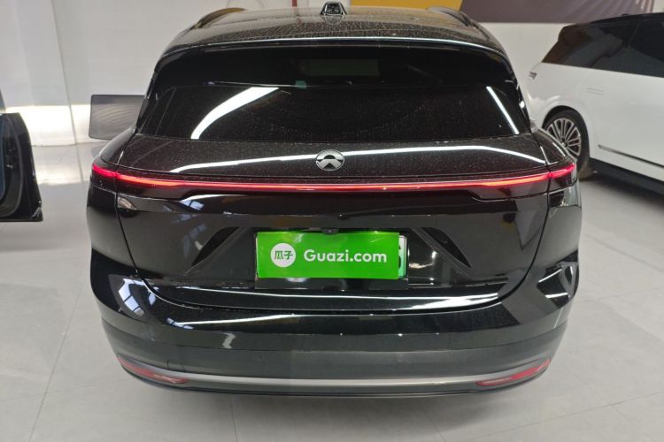 蔚来ES6 2024款 75kWh车身外观6