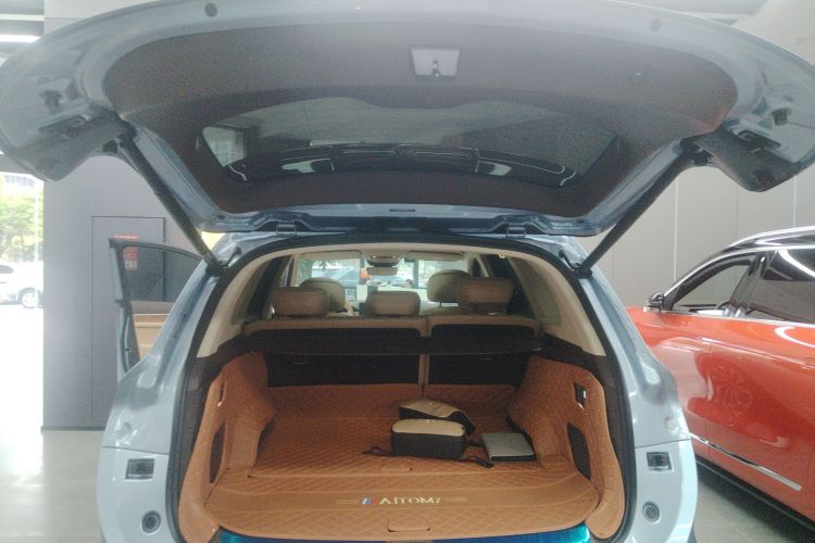 鸿蒙智行 问界M7 2024款 1.5T 智驾后驱Max版 5座局部细节23