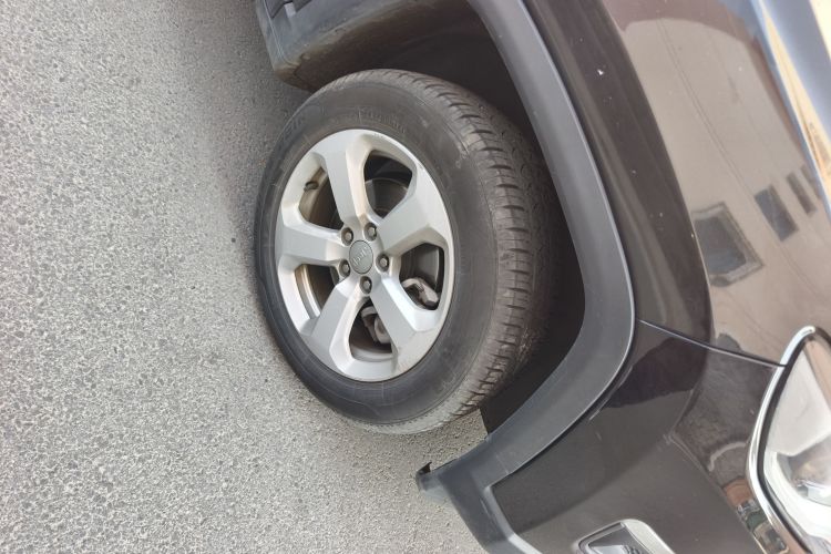 Jeep 指南者 2017款 200T 自动家享版车身外观10