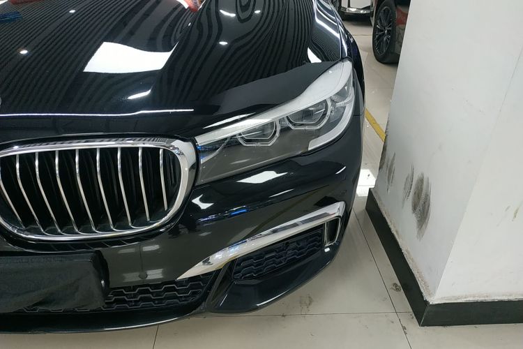 宝马7系 2018款 730Li 领先型 M运动套装局部细节36