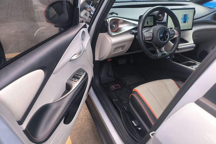 比亚迪 海豚 2021款 405km 时尚版中控内饰20