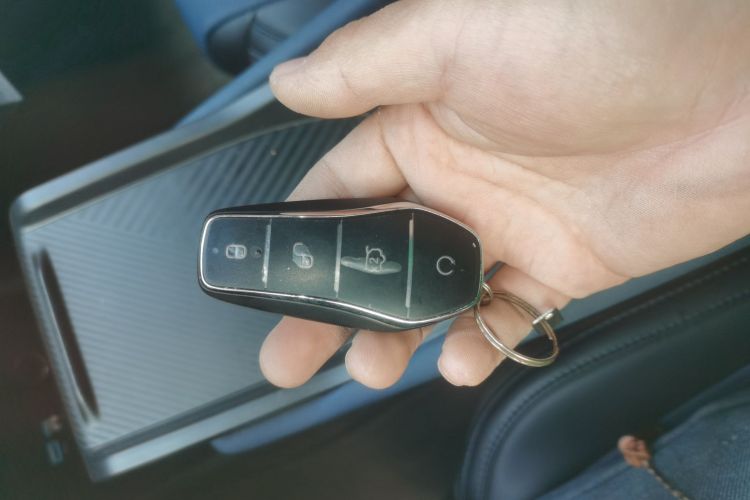 比亚迪 海鸥 2025款 305km 活力版中控内饰11