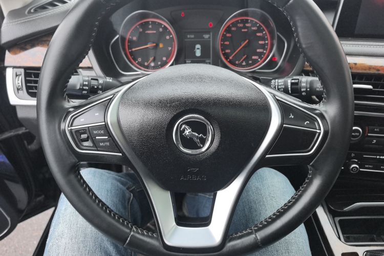 汉腾汽车 汉腾X7 2016款 1.5T 手动尊享型中控内饰13