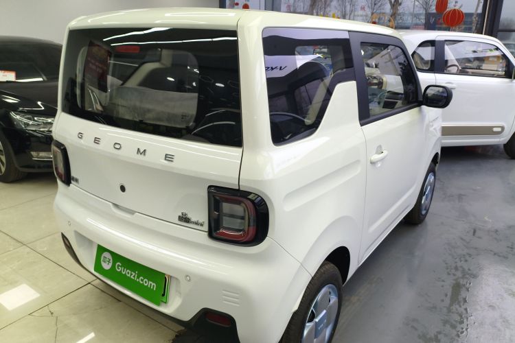 吉利银河 2024款 熊猫mini 200km 耐力熊车身外观7