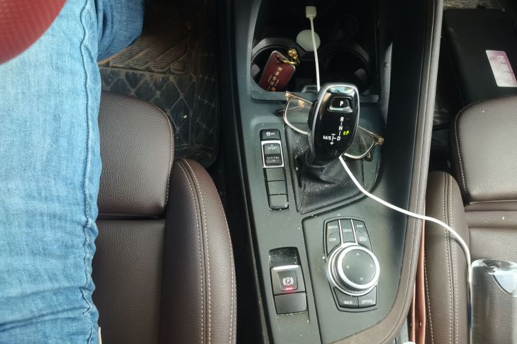 宝马X1 2021款 sDrive20Li 时尚型中控内饰18