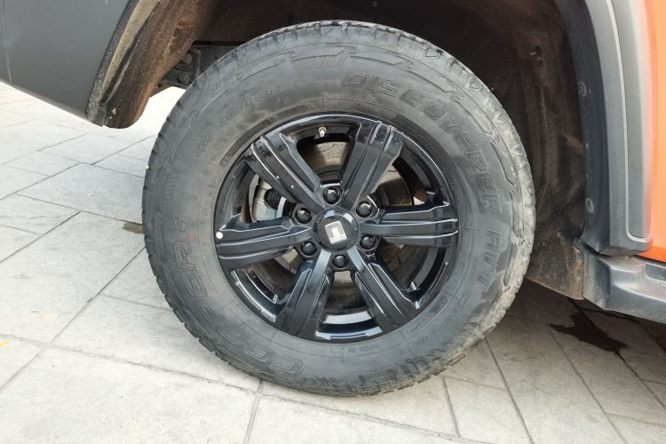 坦克300 2023款 越野版 2.0T 征服者车身外观6003