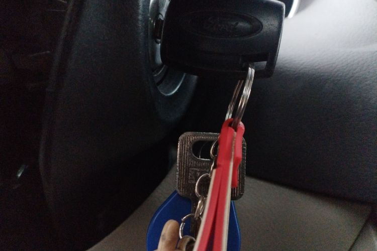 福特 福克斯 2015款 三厢 1.6L 自动舒适型中控内饰11