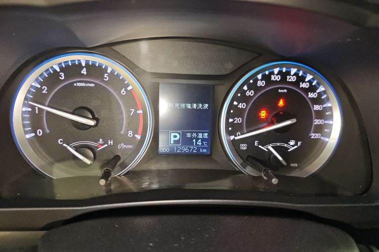 丰田 汉兰达 2017款 2.0T 四驱豪华版 7座局部细节14