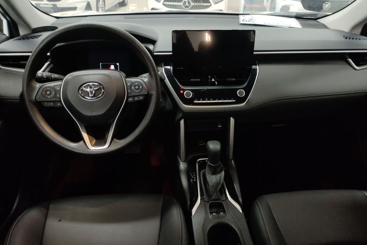 丰田 锋兰达 2024款 2.0L CVT领先版中控内饰7002